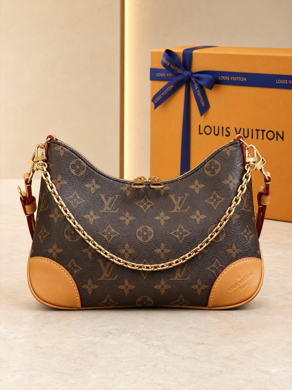 Louis Vuitton Boulogne Gold Chain Purse in Monogram Coated Canvas - Picture 7 of 9